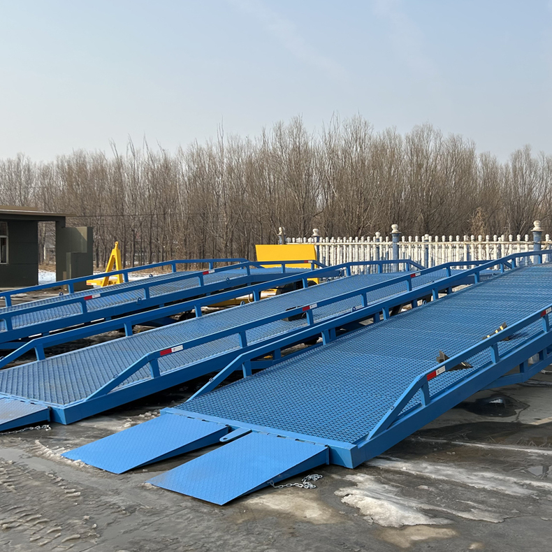 載重10噸移動登車橋